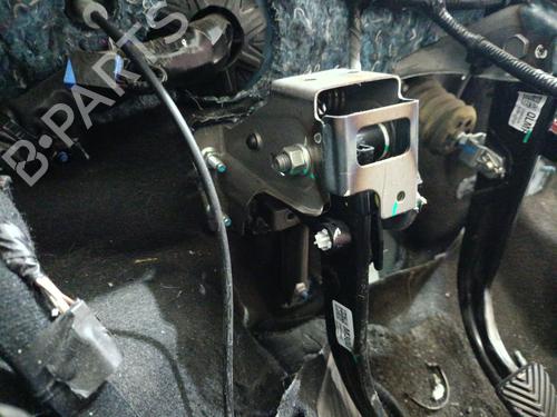 Pédale d'embrayage HYUNDAI i20 III (BC3, BI3) 1.0 T-GDI | BP30485741I13