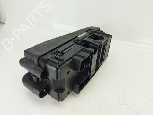 Fuse box KIA CARNIVAL / GRAND CARNIVAL III (VQ) 2.9 CRDi | BP9305325E1 