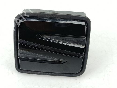 Used Tailgate handle SEAT LEON (5F1) 1.5 TGi (131 hp) 30296783