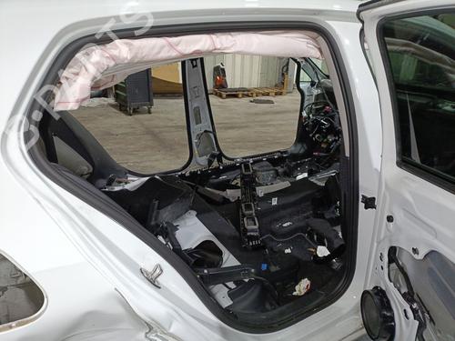 rubber-door-seal-vw-golf-viii-variant-cg5-db5-2020-35950911 main image