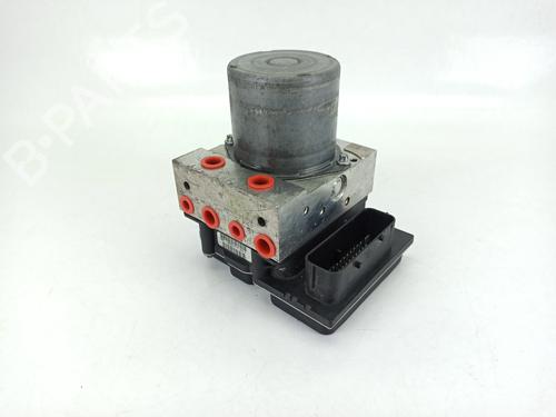 Used ABS pump BMW X3 (E83) 2.0 sd (177 hp) 25875985