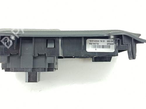 Headlight switch RENAULT MEGANE IV Grandtour (K9A/M/N_) 1.5 Blue dCi 115 (K9A6) | BP36112013I24 - Image 3
