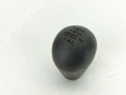 Shift knob NISSAN TERRANO II (R20) 2.7 TD 4WD | BP28358058I34 