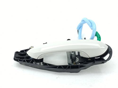 Used Front right exterior door handle Front right exterior door handle 37074533 37074533