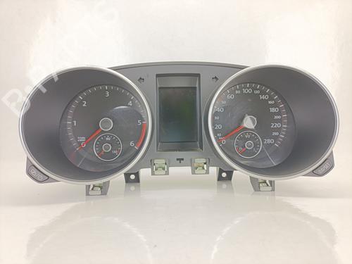 Used Instrument cluster VW GOLF VI (5K1) 2.0 TDI (140 hp) 25877199