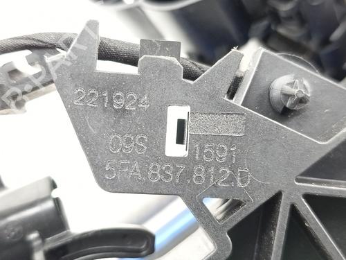 Front right lock SEAT LEON (KL1, KLG) 1.0 TSI | BP34445526C97  - Image 7