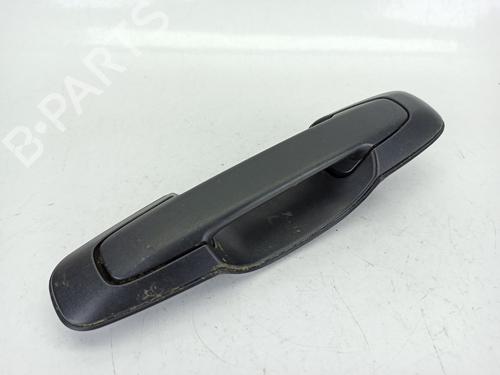 Used Front left exterior door handle SUZUKI GRAND VITARA I (FT, HT) 2.0 HDI 110 16V 4x4 (SQ420D, TD83V) (109 hp) 25875602