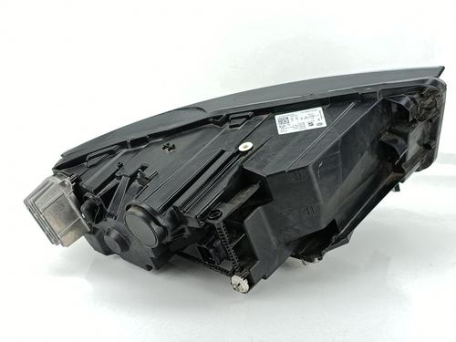 Left headlight SEAT ATECA (KH7, KHP) 1.5 TSI | BP32653651C28