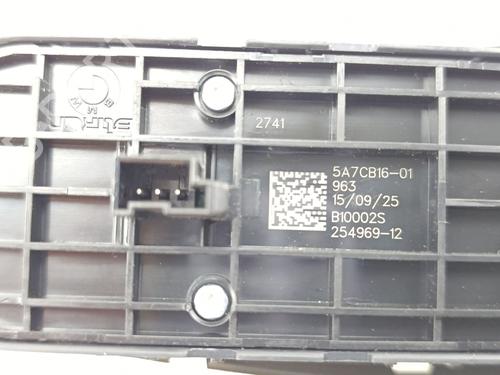 Left front window switch BMW 1 (F40) 118 d | BP38238666I27 - Image 4