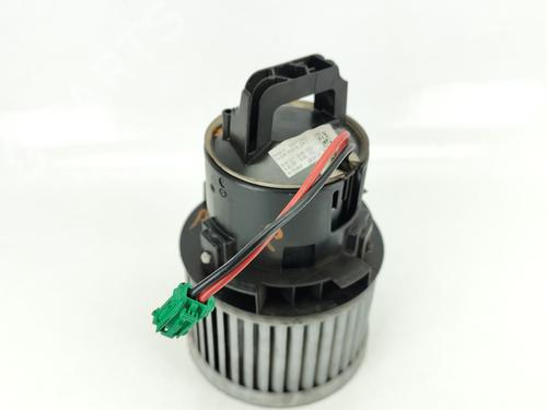 Used Heater blower motor PEUGEOT 508 SW II (FC_, FJ_, F4_) 2.0 BlueHDi 160 (163 hp) 27156432
