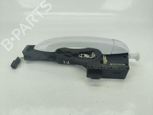 Venstre bagtil udvendigt håndtag RENAULT MEGANE IV Hatchback (B9A/M/N_) 1.2 TCe 130 (B9MR) (130 hp) 25879098