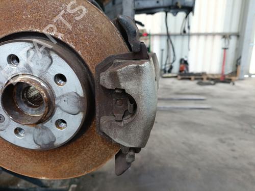 Used Right front brake caliper Right front brake caliper SEAT IBIZA V (KJ1, KJG) 1.0 TSI (110 hp) 35898755 35898755