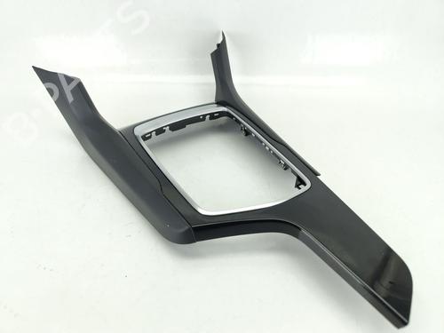 Used Shift knob Shift knob PEUGEOT 308 II (LB_, LP_, LW_, LH_, L3_) 1.5 BlueHDi 130 (131 hp) 27242811 27242811