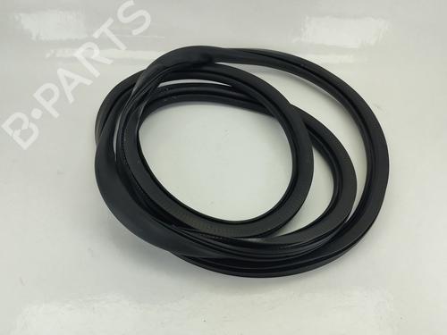 Used Rubber door seal OPEL MOKKA 1.2 (76) (131 hp) 28953265