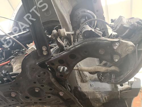 Used Left front suspension arm TOYOTA C-HR (_X1_) 1.8 Hybrid (ZYX10_, ZYX11_) (98 hp) 27514580