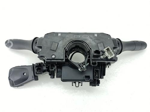 Switch DACIA SANDERO III 1.0 SCe 65 | BP32103104I30 