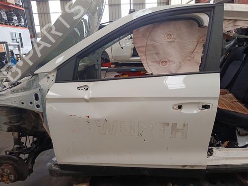 Porta frente esquerda SEAT ARONA (KJ7, KJP) 1.0 TSI (95 hp) 32118838