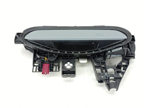 front-left-exterior-door-handle-bmw-x2-f39-2017-2018-2019-2020-2021-2022-2023-37517457 main image