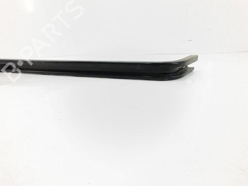 Used Hinge/Door check strap Hinge/Door check strap RENAULT EXPRESS Box Body/MPV 1.5 Blue dCi 95 (F6AB) (95 hp) 39262423 39262423