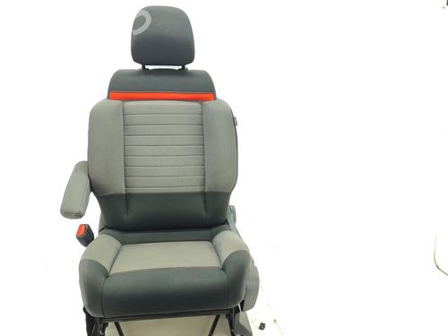 Used Left front seat CITROËN C3 AIRCROSS II (2R_, 2C_) 1.2 PureTech 110 (2RHNZB, 2RHNZW, 2RHNPX, 2RHNPJ) (110 hp) 30273809