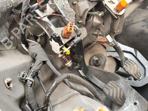 koblingspedal NISSAN QASHQAI II (J11, J11_) 1.3 DIG-T (140 hp) 30685767