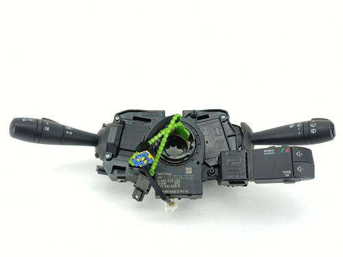 Used Switch DACIA DOKKER Box Body/MPV 1.5 Blue dCi 95 (FEJL) (95 hp) 32853045