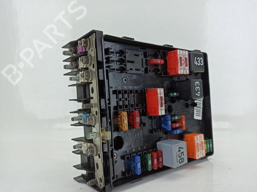Used Fuse box AUDI A3 Sportback (8PA) 2.0 TDI 16V (140 hp) 13347639