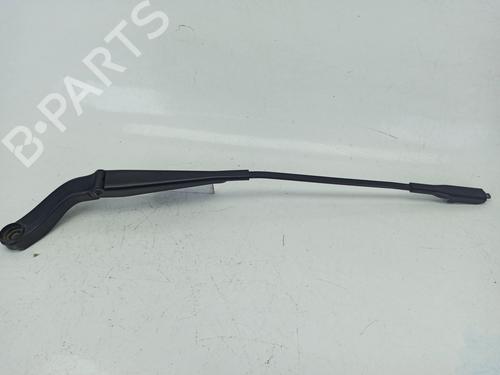 Used Front windshield wiper arm MERCEDES-BENZ A-CLASS (W169) A 150 (169.031, 169.331) (95 hp) 9343726