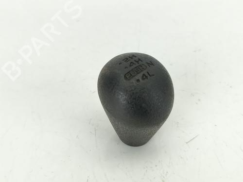 Used Shift knob NISSAN TERRANO II (R20) 2.7 TD 4WD (101 hp) 28358058