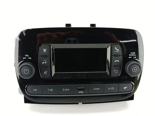 Used Radio Radio FIAT 500 (312_) 1.0 Mild Hybrid (312.AYD1B) (69 hp) 32988832 32988832