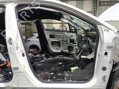 rubber-door-seal-toyota-c-hr-_x1_-2016-31799480 main image