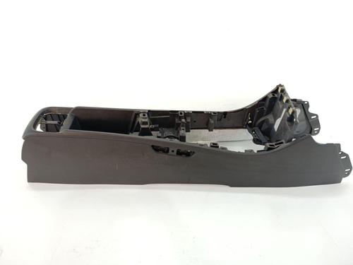 Used Middle console Middle console BMW X1 (F48) sDrive 18 d (150 hp) 40292648 40292648
