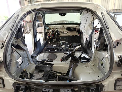 Gummiliste Gummiliste OPEL CORSA F (P2JO) 1.2 (68) (101 hp) 37492491 37492491