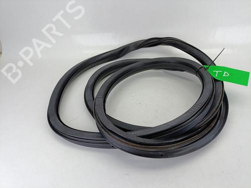 Used Rubber door seal SEAT IBIZA IV (6J5, 6P1) 1.2 TSI (90 hp) 25878290