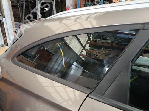 Panel rude bagtil højre HYUNDAI i30 Estate (PDE) [2017-2025]  26548014