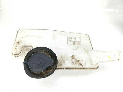 windscreen-washer-tank-dacia-sandero-iii-2021-33539639 main image