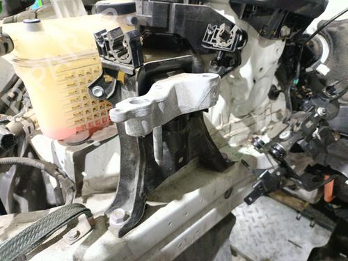 engine-mount-toyota-c-hr-_x1_-2016-31799481 main image