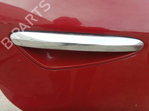 Używane Klamka zewnętrzna drzwi tylnych prawych ALFA ROMEO 159 (939_) [2005-2012]  13332192