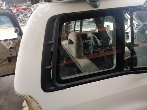 Used Rear right quarter glass NISSAN TERRANO II (R20) 2.7 TDi 4WD (125 hp) 26548056
