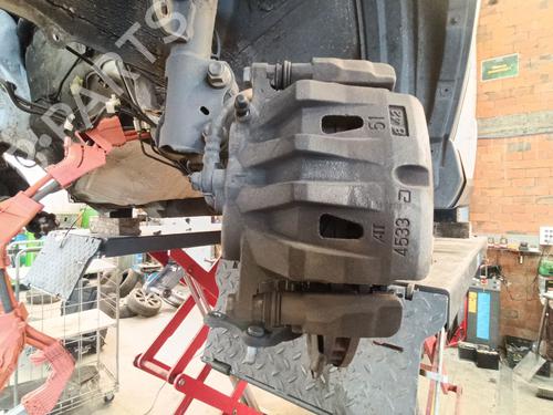 Used Left front brake caliper Left front brake caliper TOYOTA RAV 4 IV (_A4_) 2.5 Hybrid (AVA42_) (155 hp) 40120877 40120877