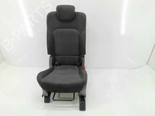 rear-seat-kia-carens-iv-2013-37873607 main image