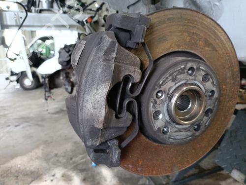 Used Left front brake caliper Left front brake caliper TOYOTA PROACE Van (MDZ_) 1.5 D4d (MDZ1) (120 hp) 39552320 39552320