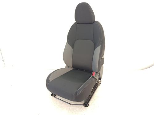 Used Right front seat Right front seat 38919880 38919880