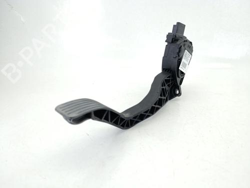 Pédale Pédale CITROËN C3 AIRCROSS II (2R_, 2C_) 1.2 PureTech 110 (2RHNZB, 2RHNZW, 2RHNPX, 2RHNPJ) (110 hp) 35981388 35981388