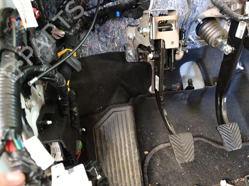 Used Clutch pedal Clutch pedal 39204190 39204190