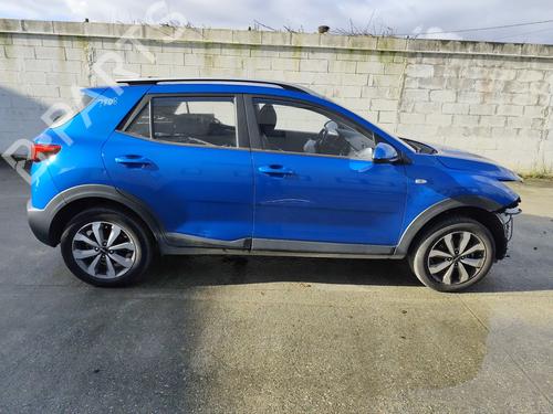 Forra trás esquerda KIA STONIC (YB) 1.2 CVVT | BP31939942C60