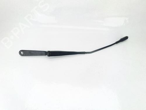 Used Front windshield wiper arm Front windshield wiper arm IVECO DAILY VI Van 35S16, 35C16, 40C16, 50C16, 70C16 (160 hp) 34538666 34538666