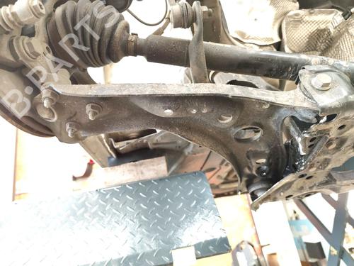 Used Right front suspension arm SEAT LEON ST (5F8) [2012-2020]  26575998