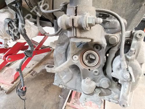 Used Left front steering knuckle Left front steering knuckle VW GOLF VIII (CD1, DA1) 1.0 eTSI (110 hp) 35945991 35945991