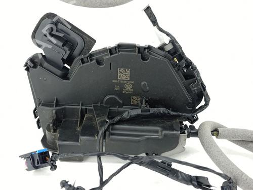Front right lock VW GOLF VIII (CD1, DA1) 1.0 eTSI | BP35945951C97 - Image 2